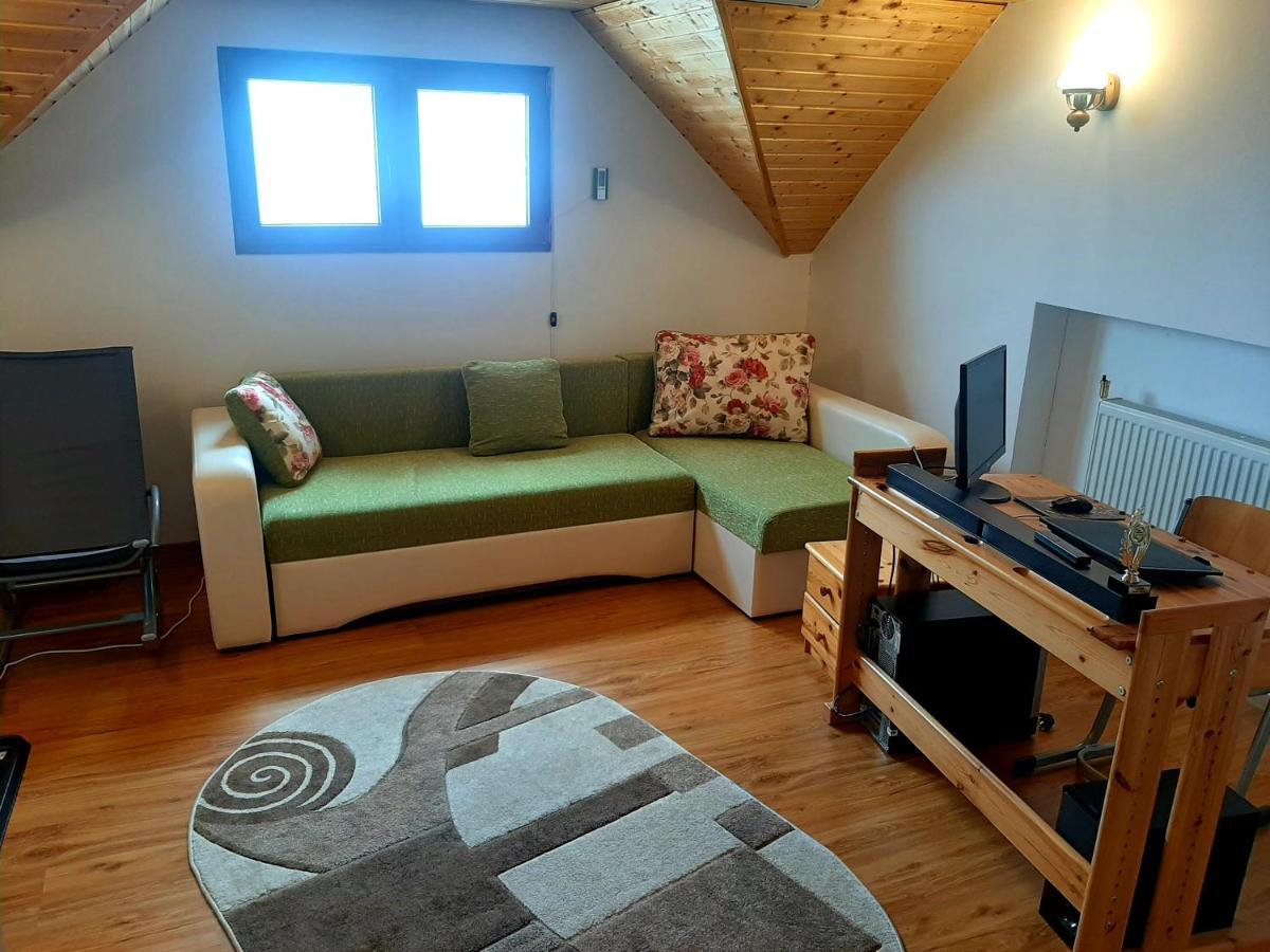 Cabana Drumul Voievodului Vulcan  Extérieur photo
