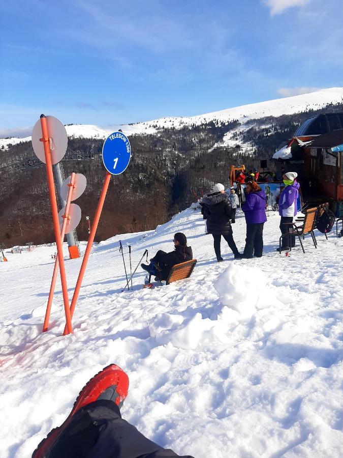 Cabana Drumul Voievodului Vulcan  Extérieur photo